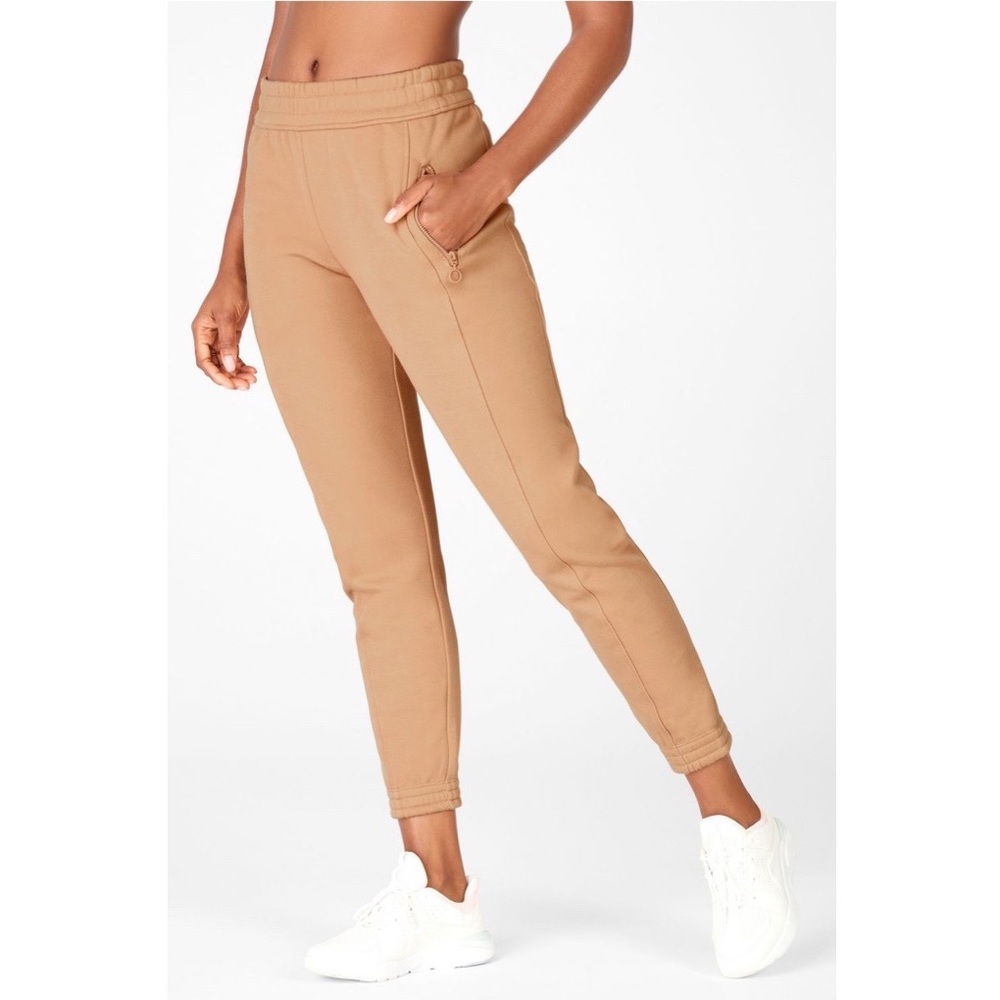 Fabletics Amelia Slim Sweatpant Size M Color Driftscape